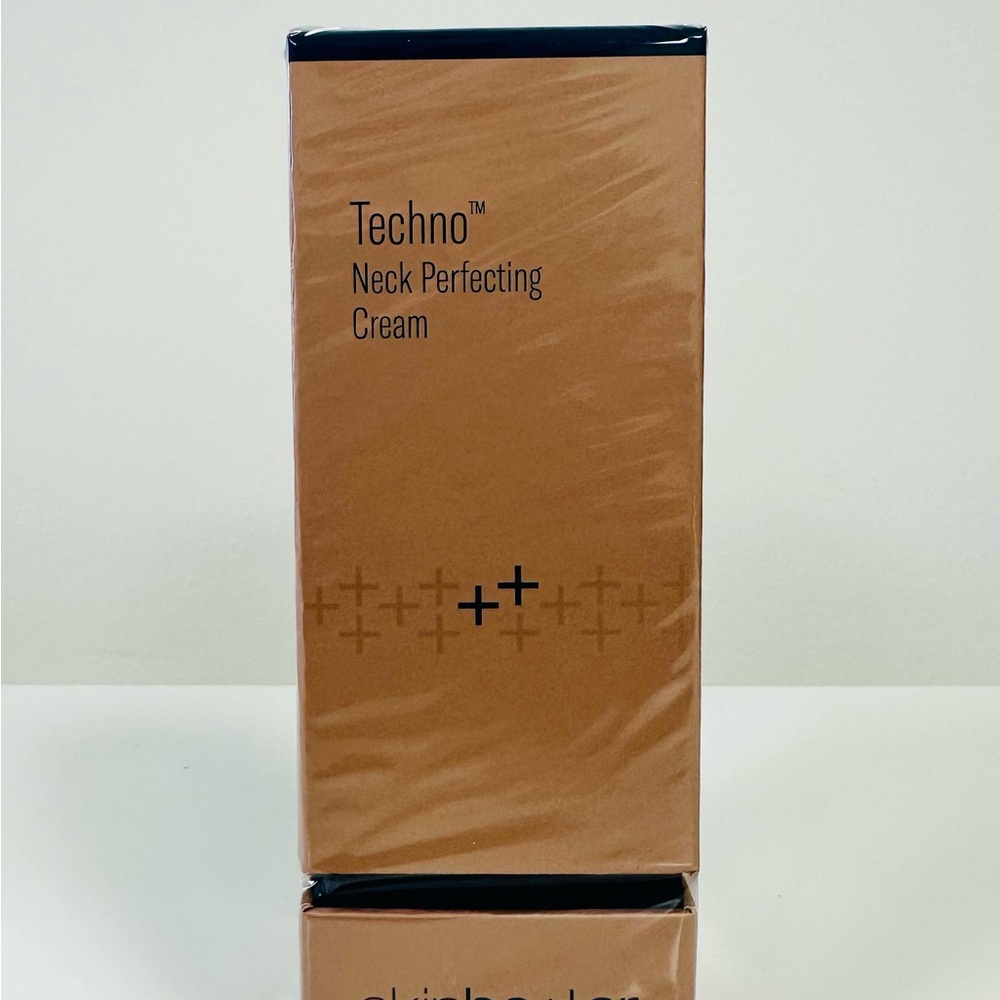 skinbetter science- Techno Neck Perfecting Cream 1.7oz/50ml NIB